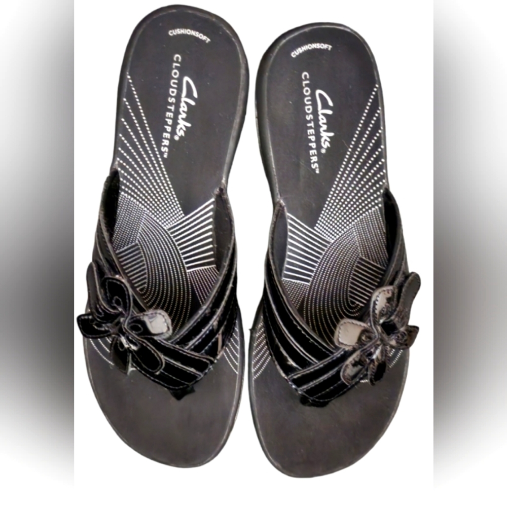 Clarks -cloudsteppers Flip Flop